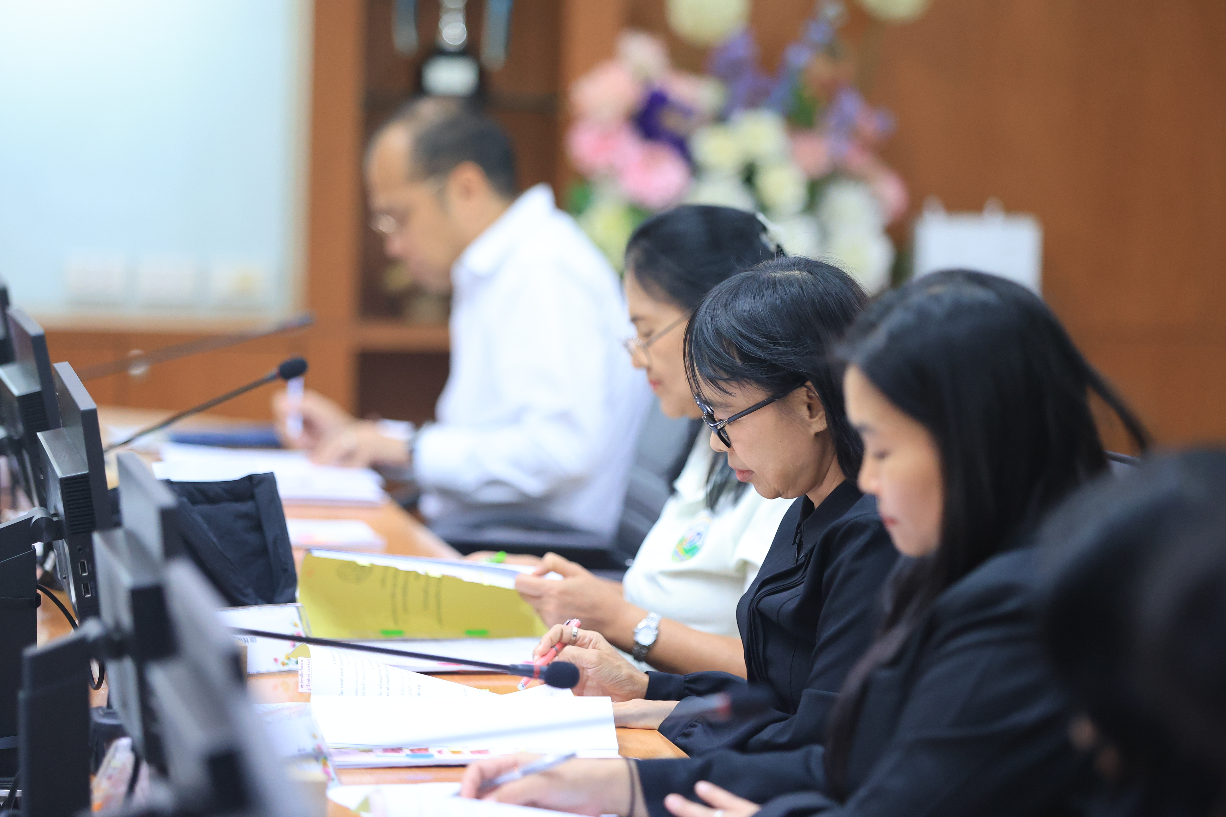 title - ส.ป.ก. ประชุมคณะกรรมการกลั่นกรองผลการประเมินประสิทธิภาพและประสิทธิผลการปฏิบัติงานของลูกจ้างประจำ ส.ป.ก. ส่วนกลาง